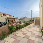 Kosmos St7 In Agios Stefanos Aparthotel
