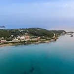 Aparthotel Kosmos St7 In Agios Stefanos 4*