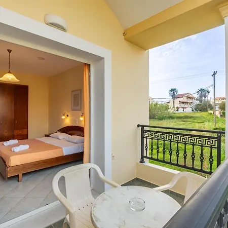 Kosmos St7 In Agios Stefanos Hotel apartamentowy *