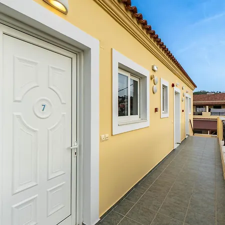 Hotel de apartamente Kosmos St7 In Agios Stefanos