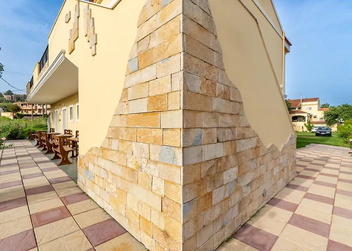 Kosmos St7 In Agios Stefanos Apartmanhotel