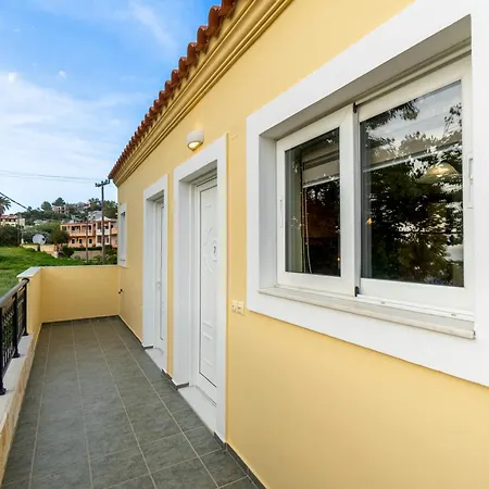 Kosmos St7 In Agios Stefanos Apart Otel 4*